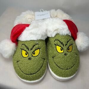 American Eagle Grinch NWT Scuff Slippers Santa Hat Women’s Size 9